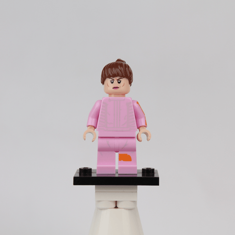 OMA 12 - Orbital Minifigs