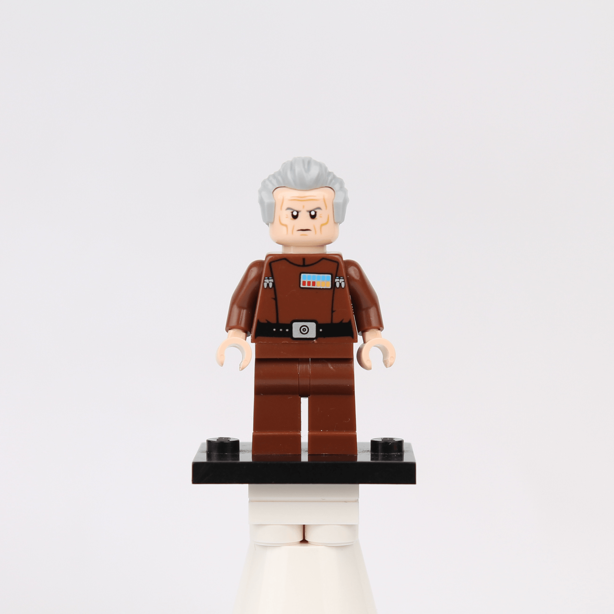 OMA 18 - Orbital Minifigs