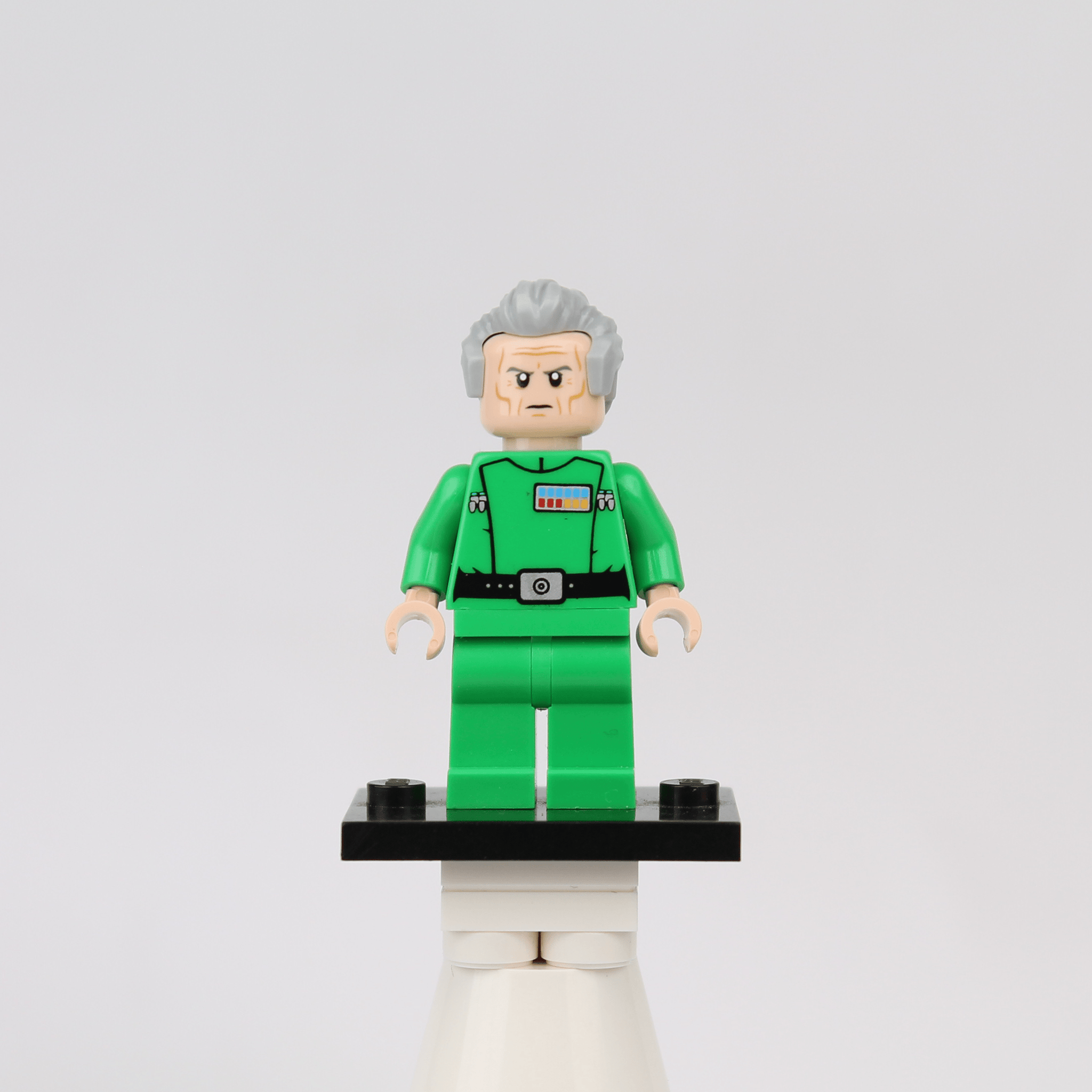 OMA 25 - Orbital Minifigs