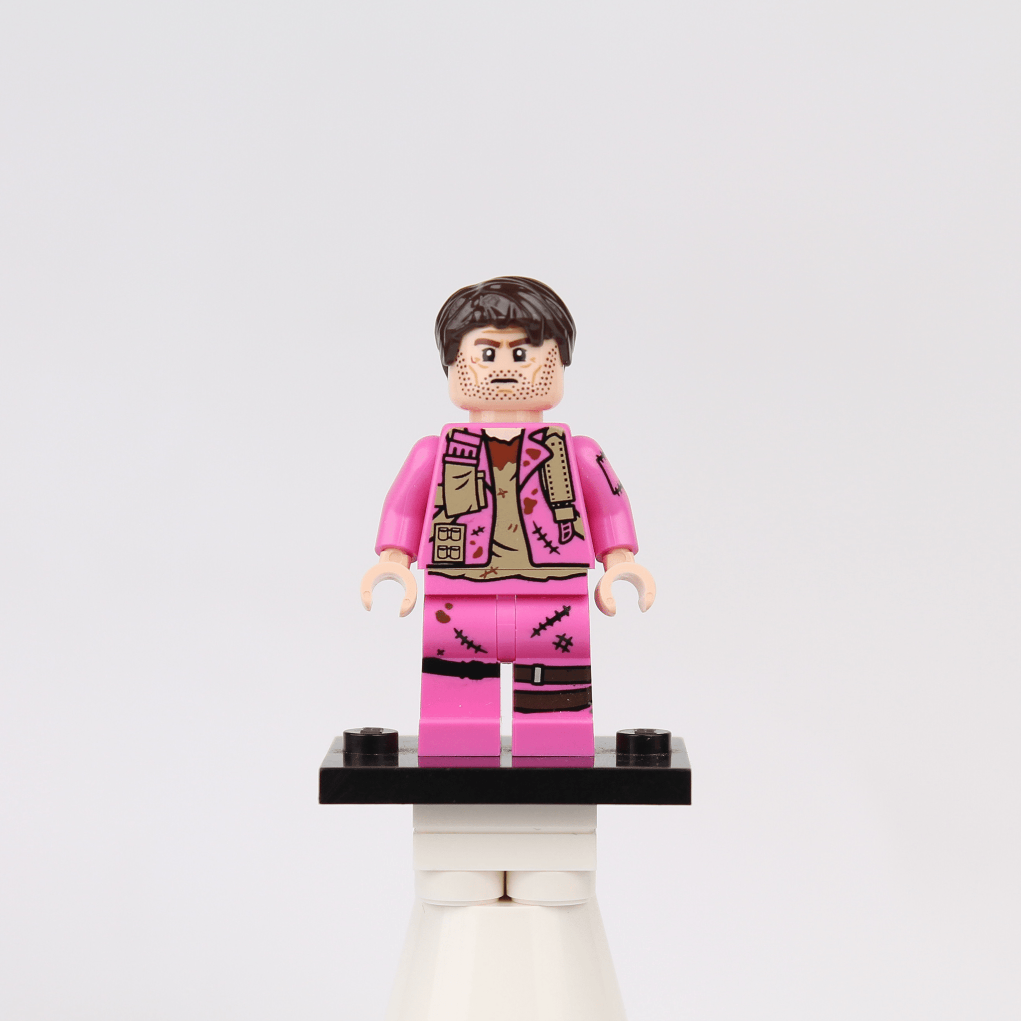OMA 34 - Orbital Minifigs