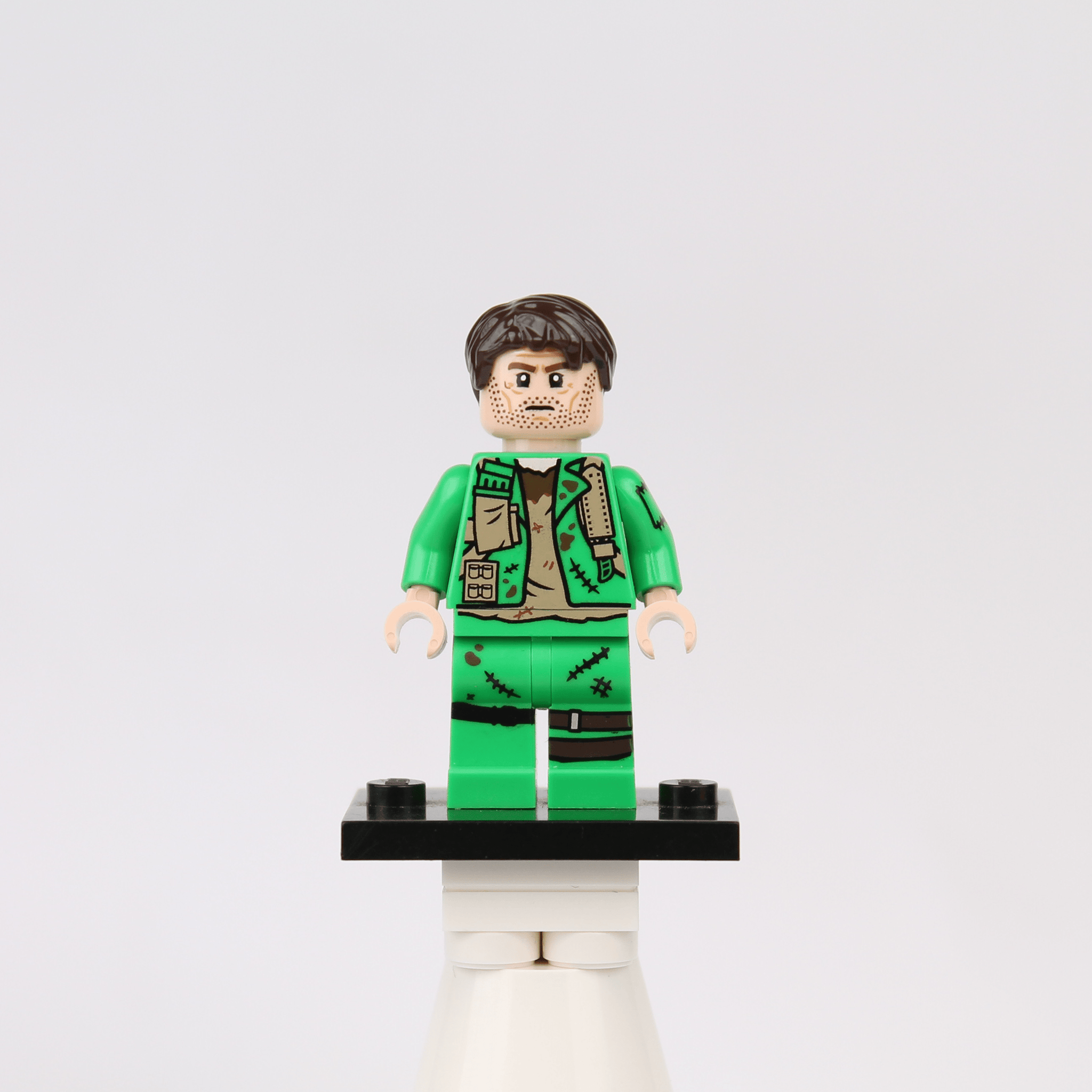 OMA 57 - Orbital Minifigs