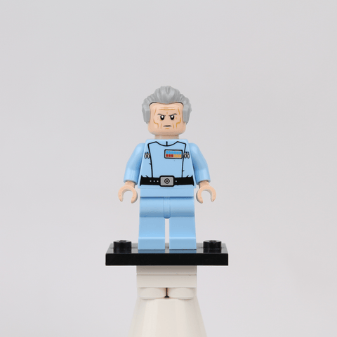 OMA 65 - Orbital Minifigs