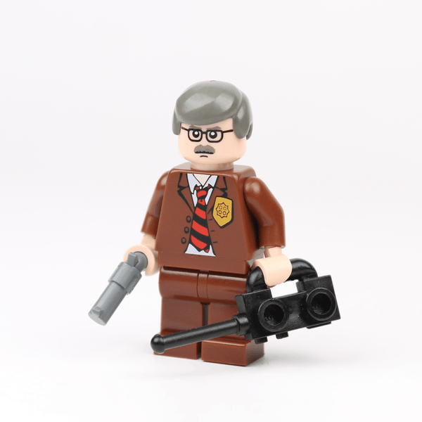 The Comissioner - Orbital Minifigs